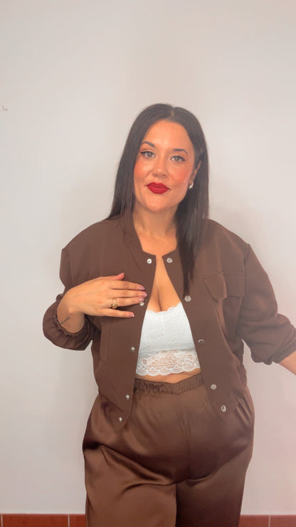 Pantalón satinado marrón