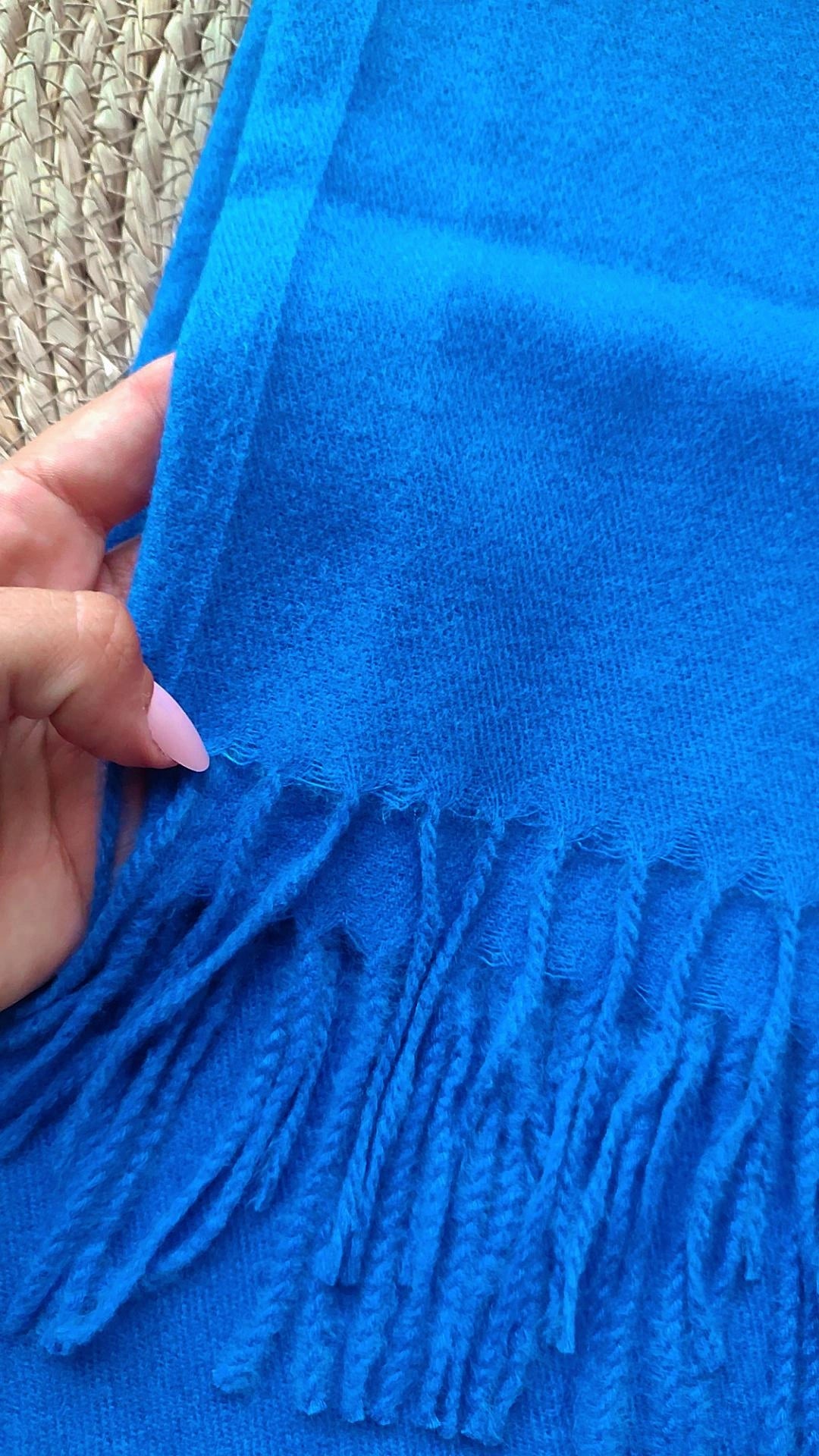Bufanda azul klein