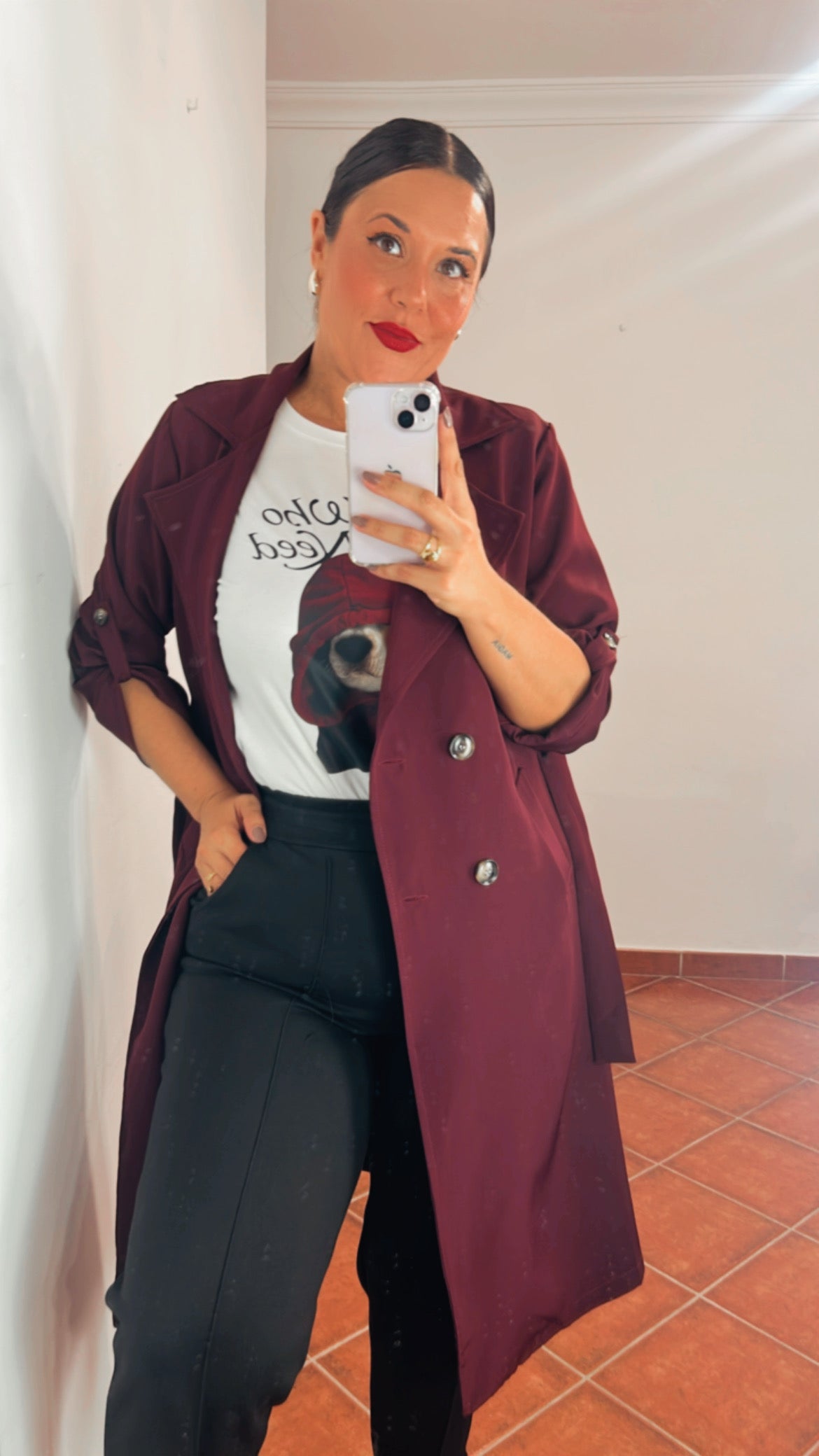 Gabardina burdeos