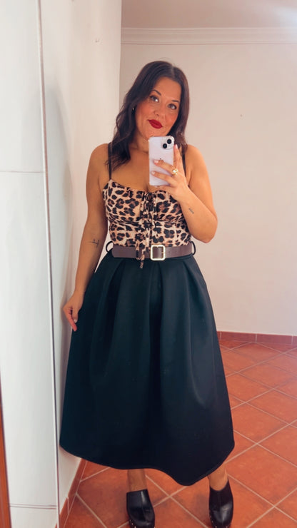 Falda midi cinturón