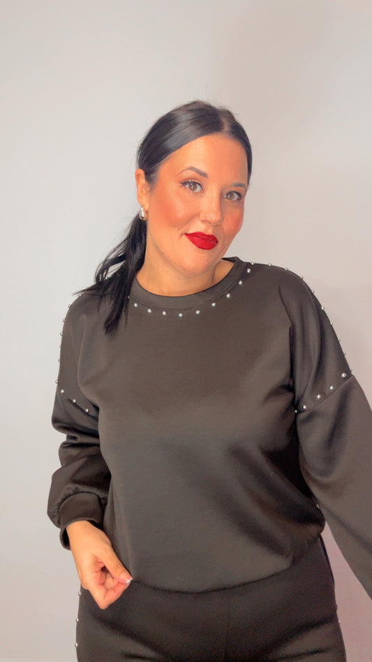 Sudadera tachas marrón