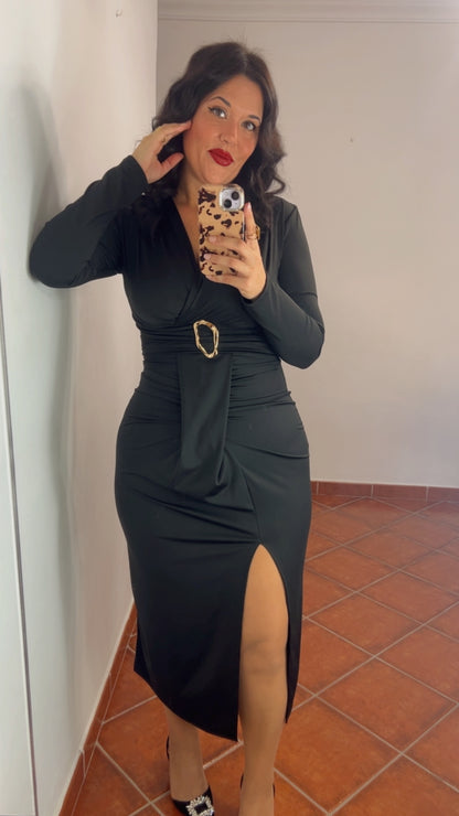 Vestido abertura negro