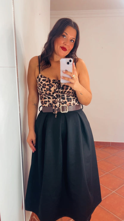 Falda midi cinturón