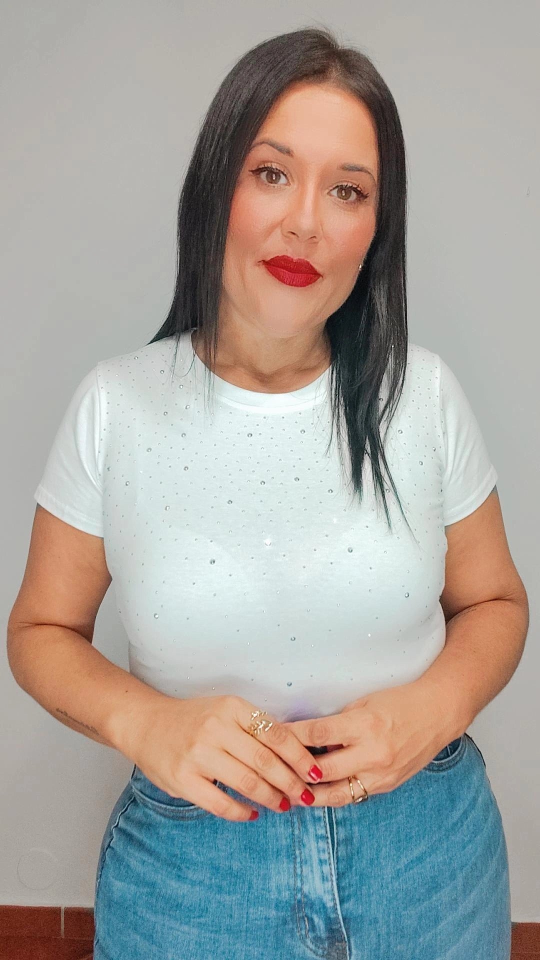 Camiseta tachuelas plata